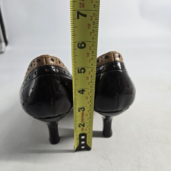 Franco Sarto Wingtip Heels 8.5 - Picture 8 of 9